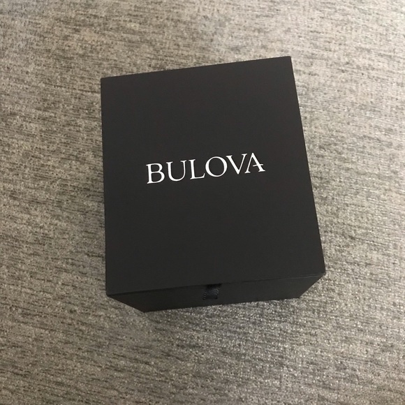 Bulova watch - Picture 2 of 4